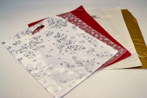 שקיות ניילון