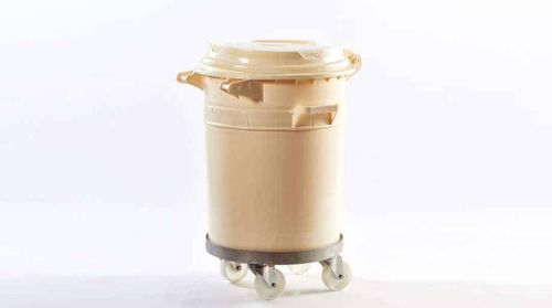 מכלי פלסטיק